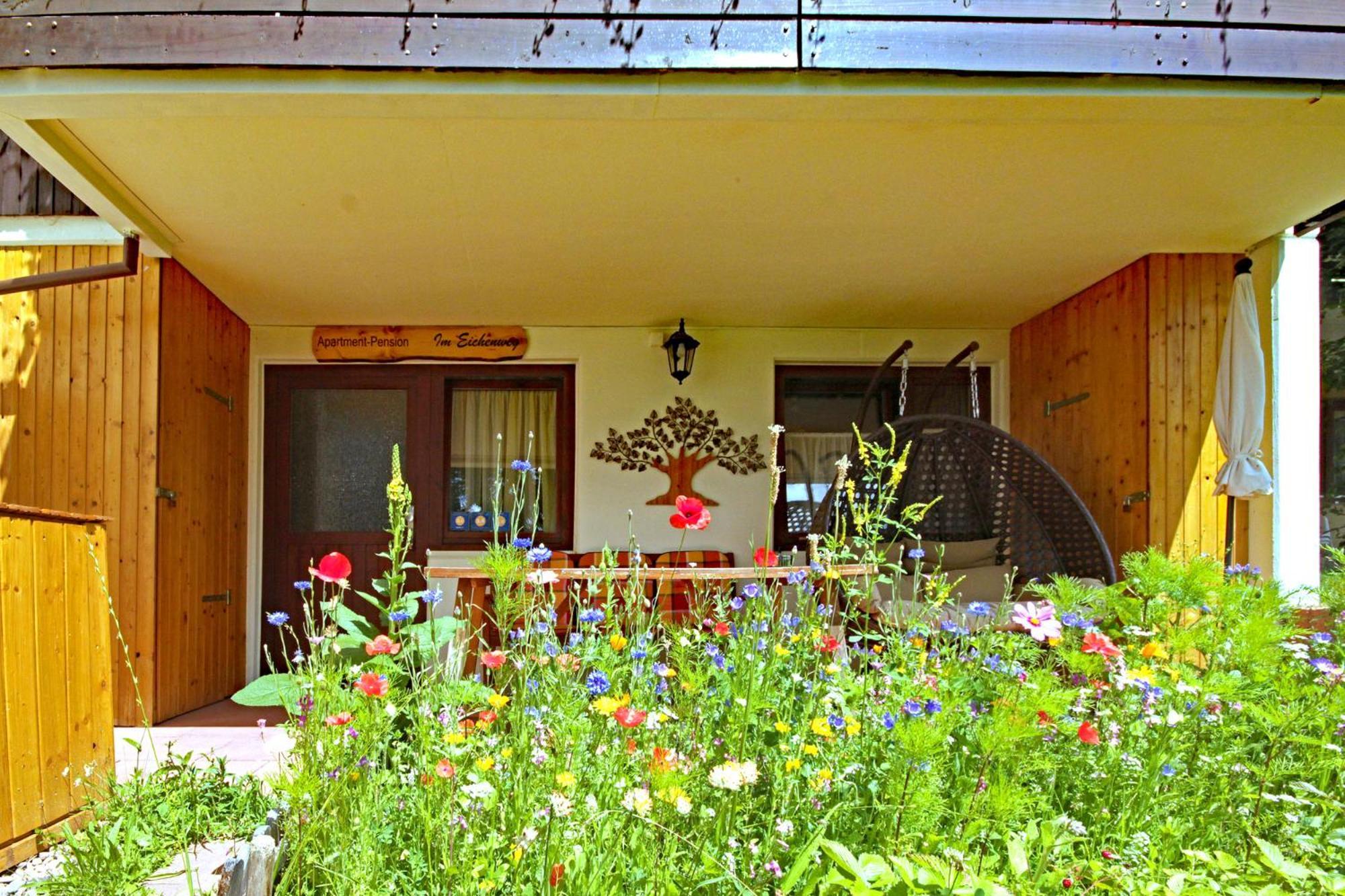 Apartment-Pension Im Eichenweg Waldachtal Buitenkant foto